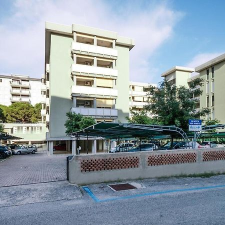 Residence G. Verdi Bibione Eksteriør billede