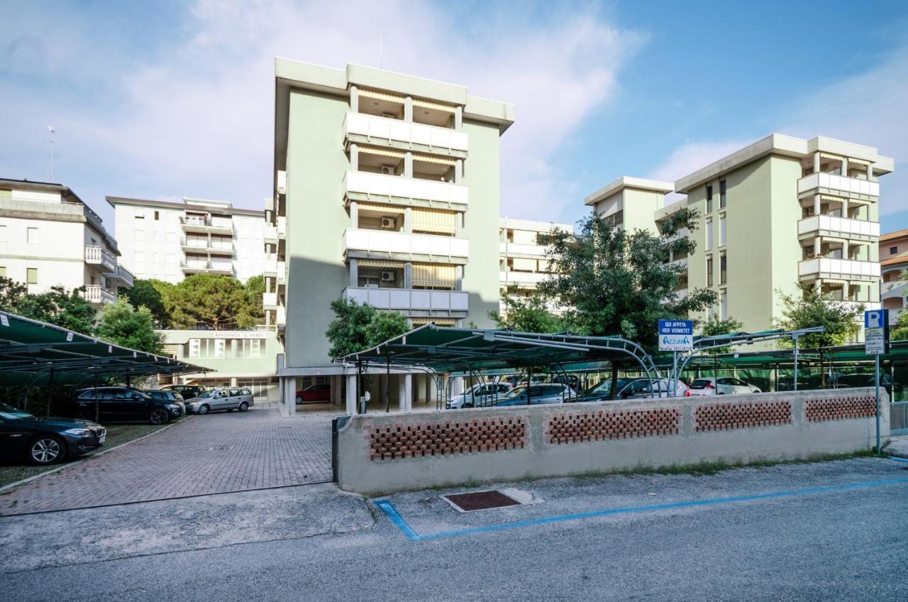 Residence G. Verdi Bibione Eksteriør billede