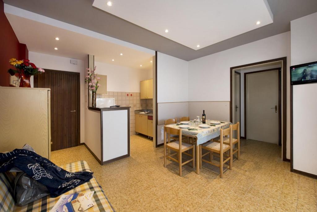 Residence G. Verdi Bibione Værelse billede