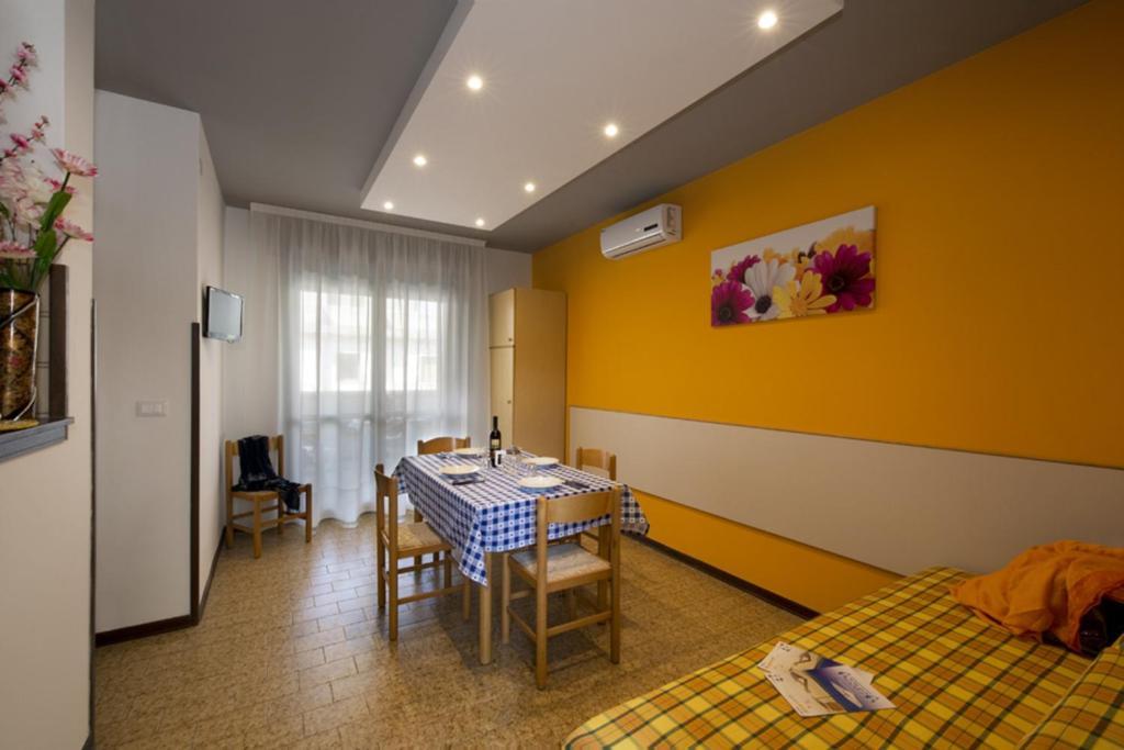Residence G. Verdi Bibione Eksteriør billede